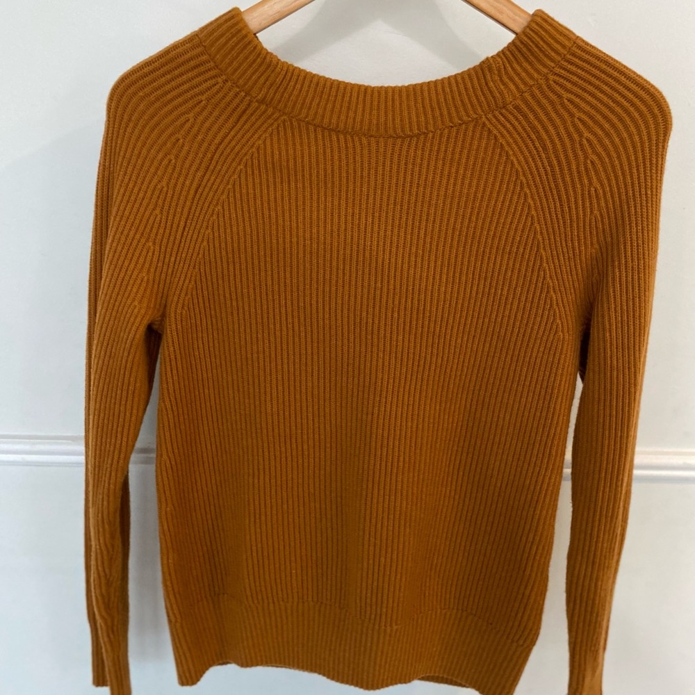 Banana Republic Ribbed Sweater - Mustard